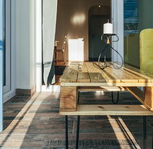 Artsy Old Town Apartment