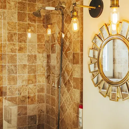 דירה Artsy Old Town