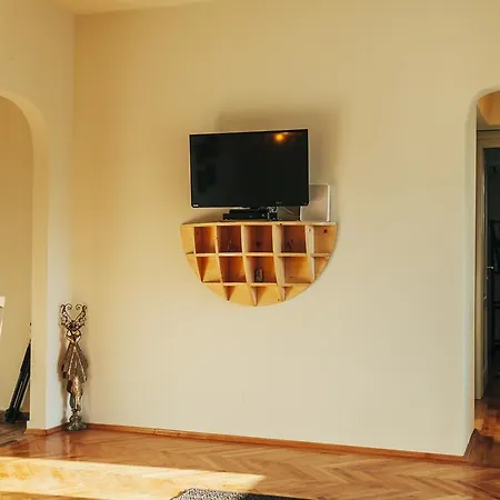 Artsy Old Town דירה