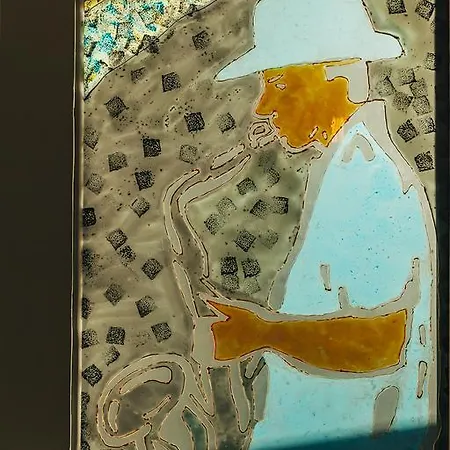 Artsy Old Town Бухарест