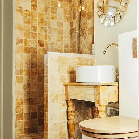 Artsy Old Town Lägenhet Bukarest