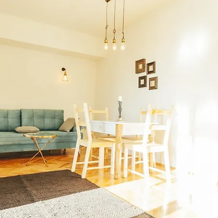 Artsy Old Town * Bukareszt